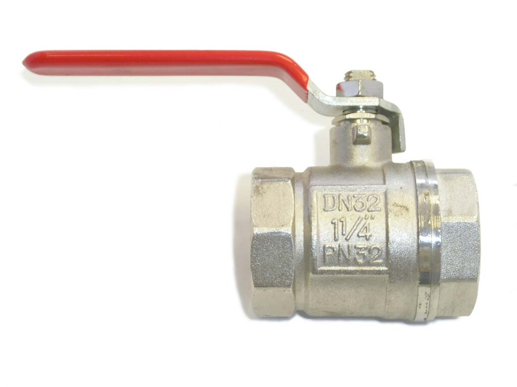 Kugelhahn  1 1/4" Ms-verni.  600 Normalmodell, Griff rot  PN 25